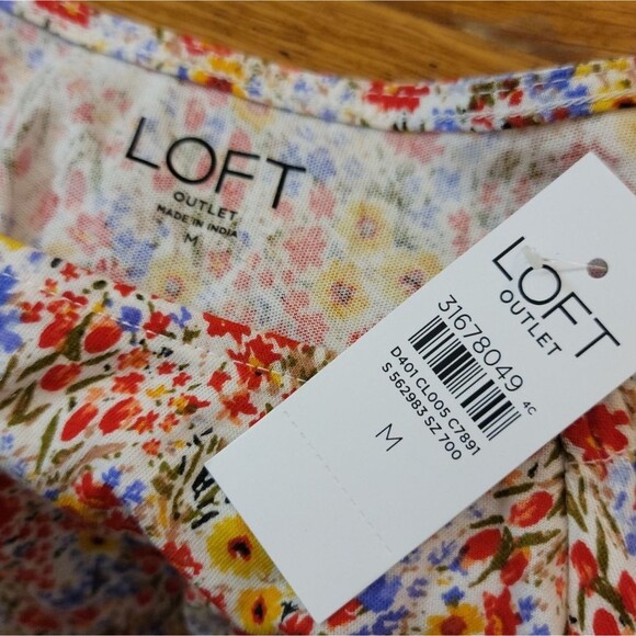 LOFT Floral Garden Smocked Waist Peasant Top Square Neck Size Medium - Picture 4 of 9